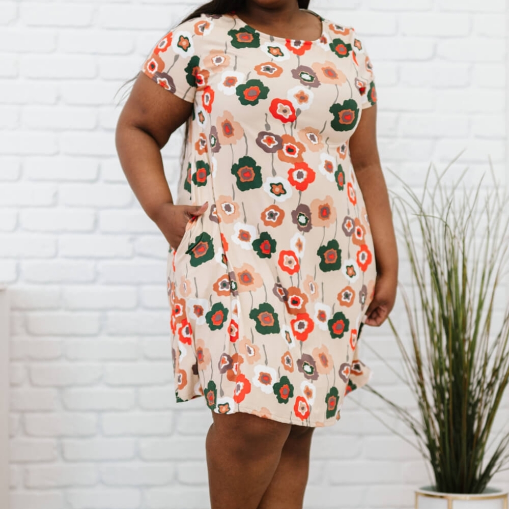 P & Rose Full Size Flower Market Floral Dress with Pockets - Picture 5 of 11